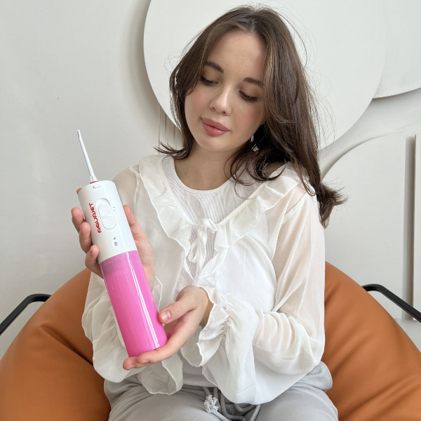 Ирригатор полости рта AQUAJET LD-A3 (розовый)